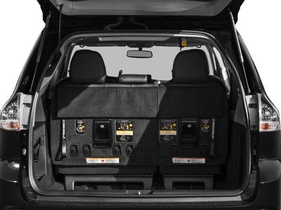 2017 Toyota Sienna SE FWD 8-Passenger (Natl)