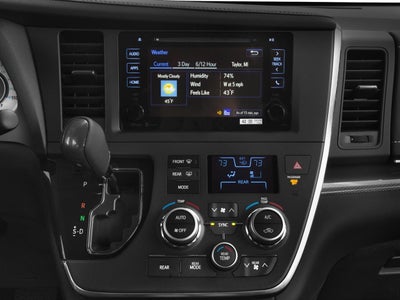 2017 Toyota Sienna SE FWD 8-Passenger (Natl)