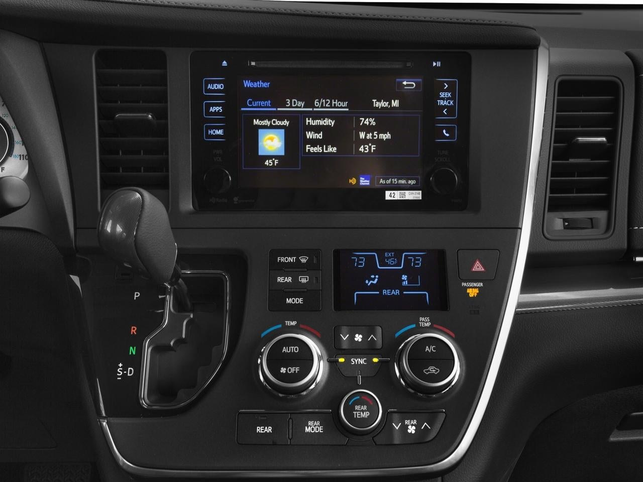 2017 Toyota Sienna SE FWD 8-Passenger (Natl)