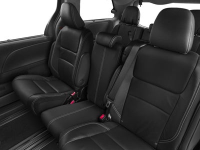 2017 Toyota Sienna SE FWD 8-Passenger (Natl)
