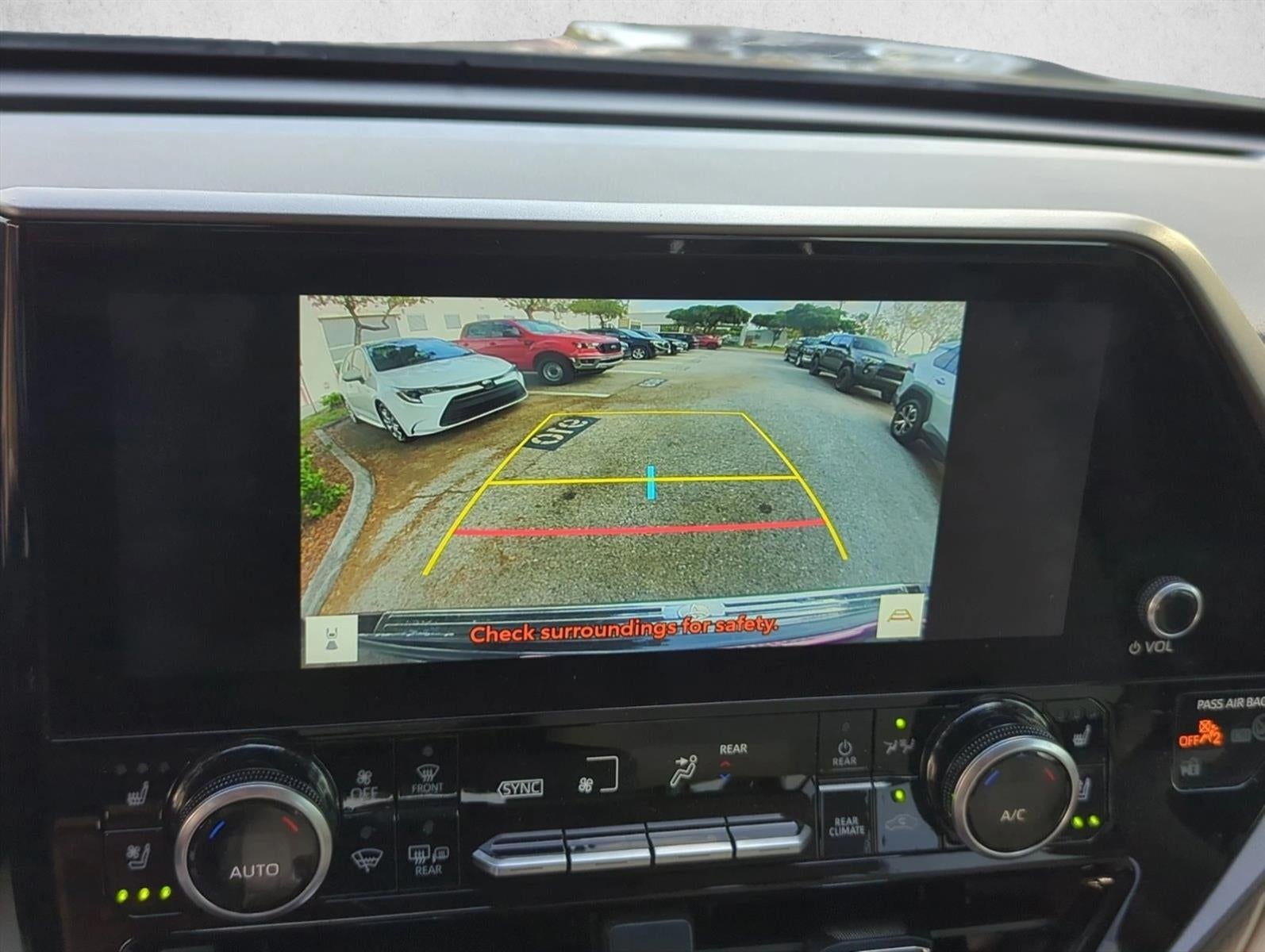 2024 Toyota Highlander Hybrid Limited FWD (Natl)