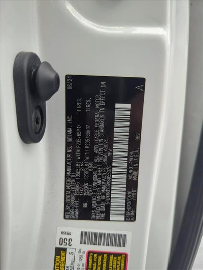 2021 Toyota Sienna XLE FWD 7-Passenger (Natl)