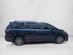 2019 Toyota Sienna XLE Premium FWD 8-Passenger (Natl)