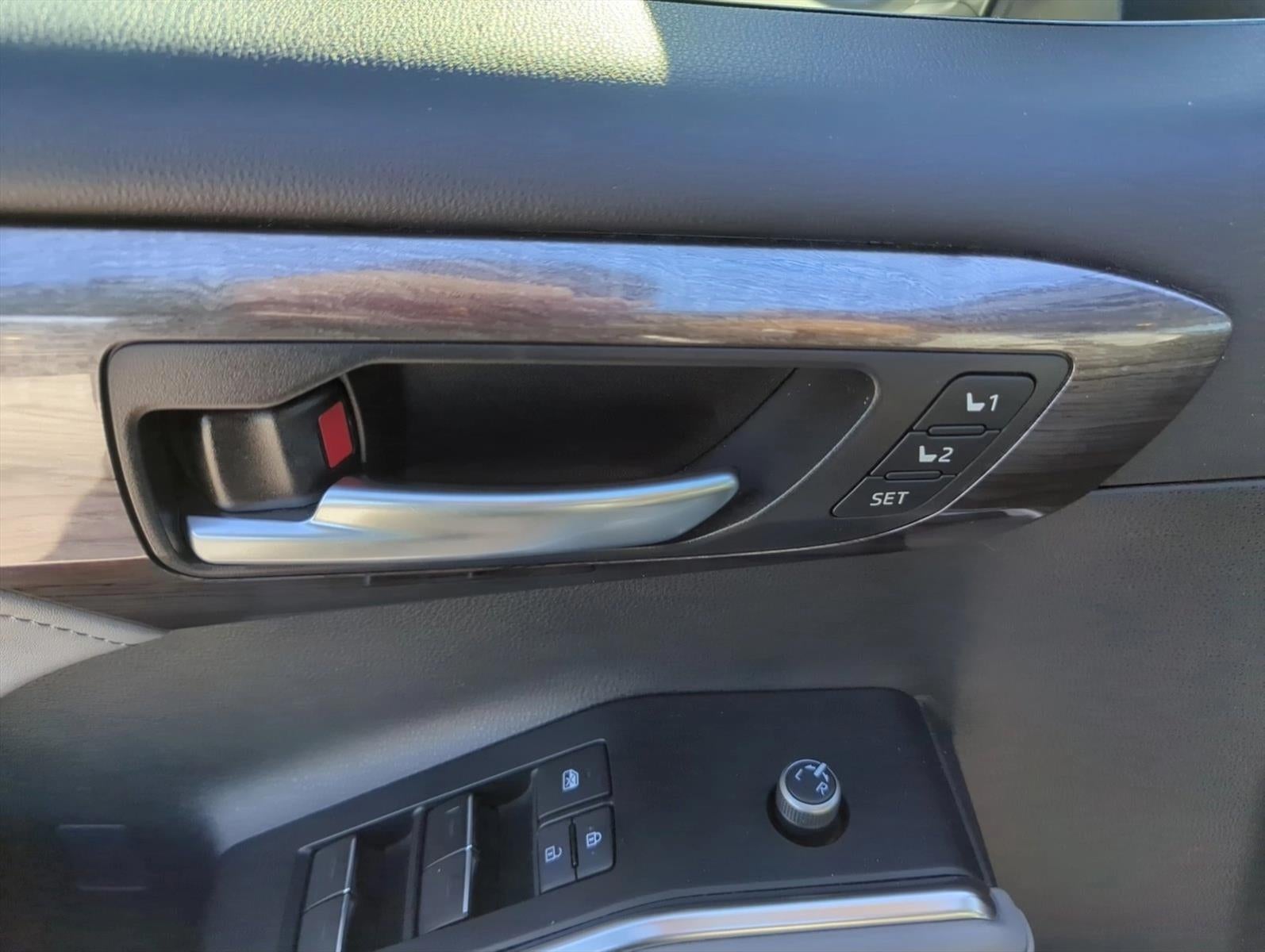 2021 Toyota Highlander Limited FWD (GS)