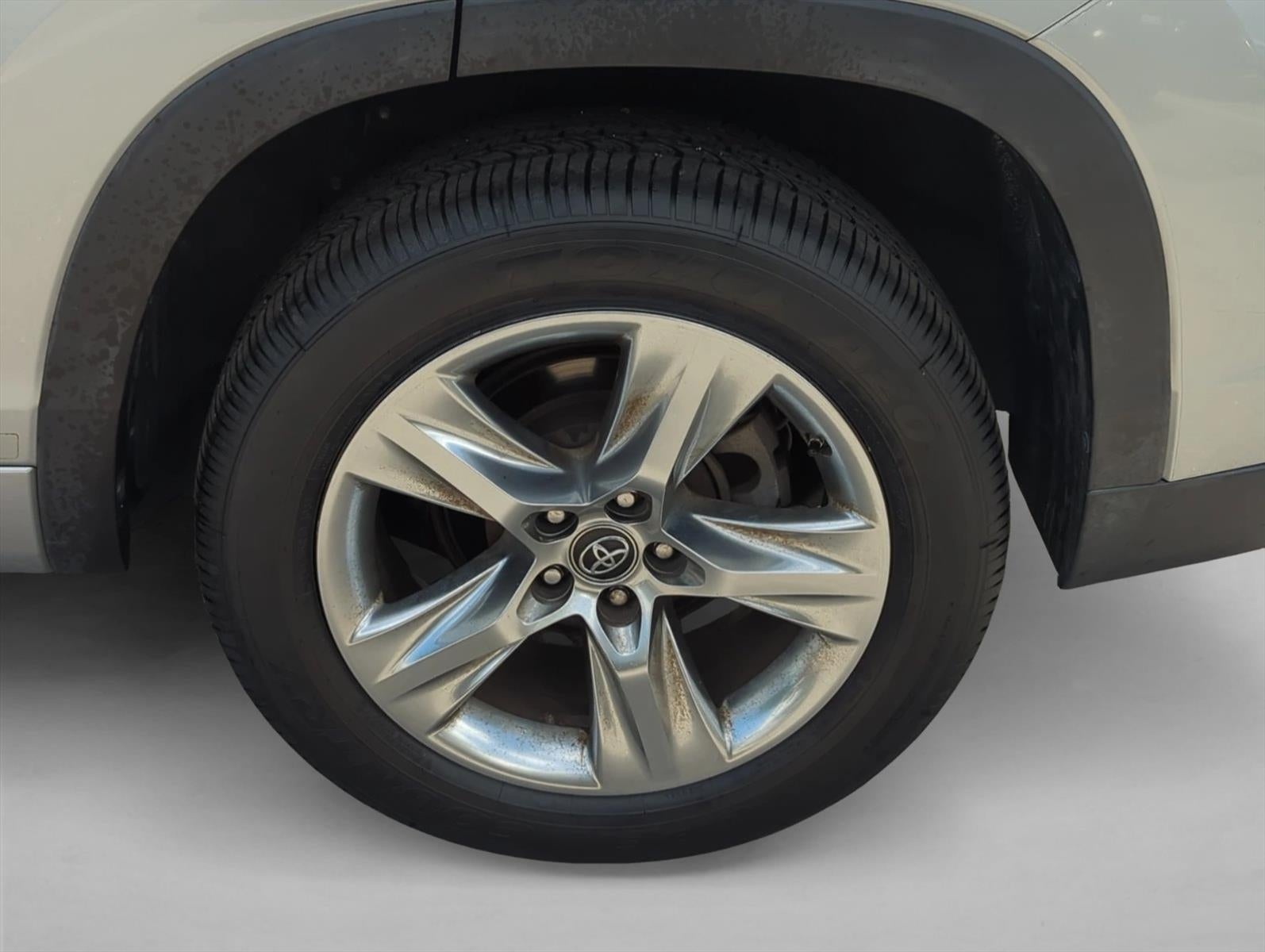 2019 Toyota Highlander Limited V6 FWD (GS)