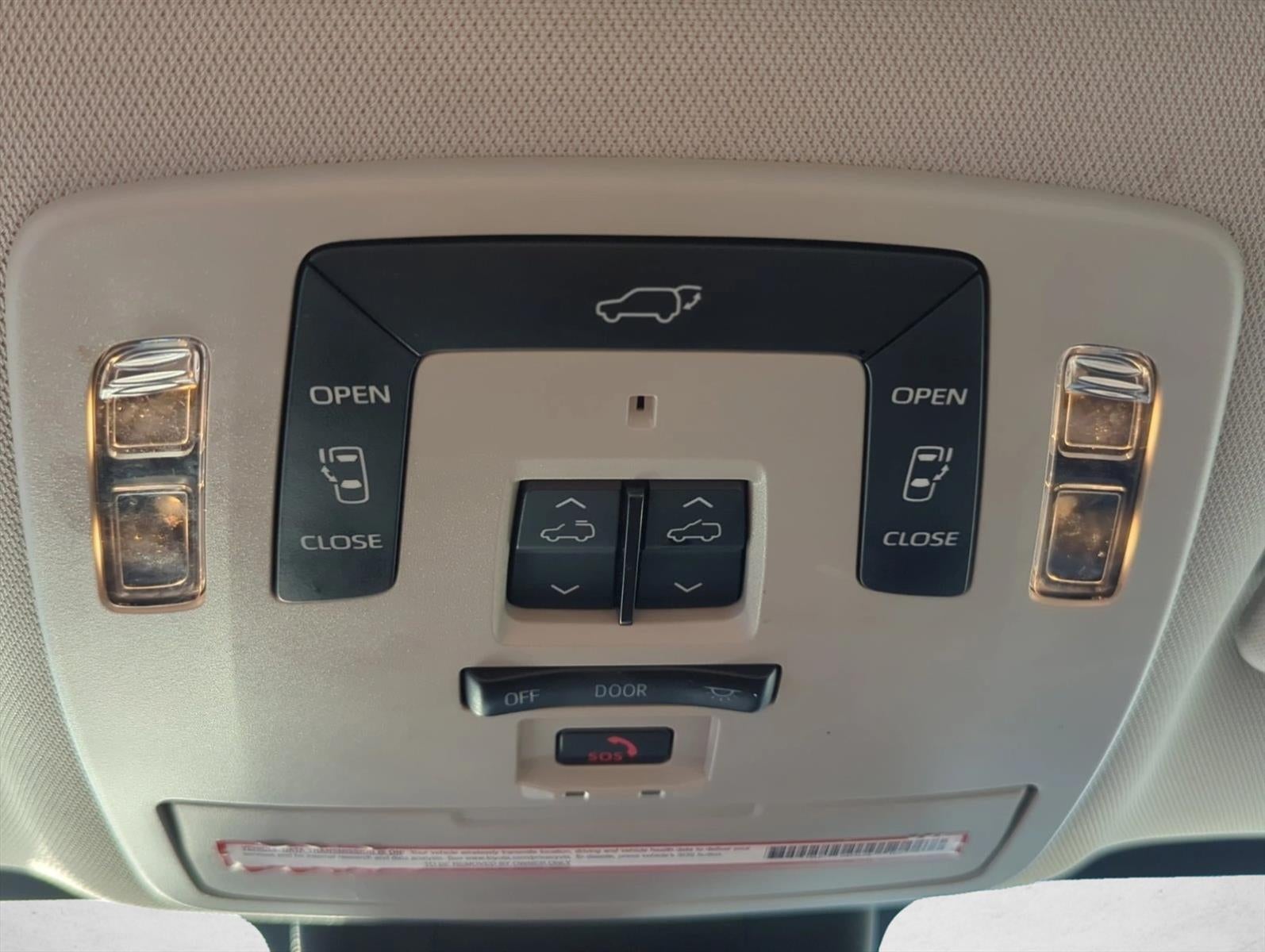 2021 Toyota Sienna Limited FWD 7-Passenger (GS)