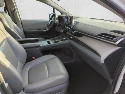 2021 Toyota Sienna Limited FWD 7-Passenger (GS)