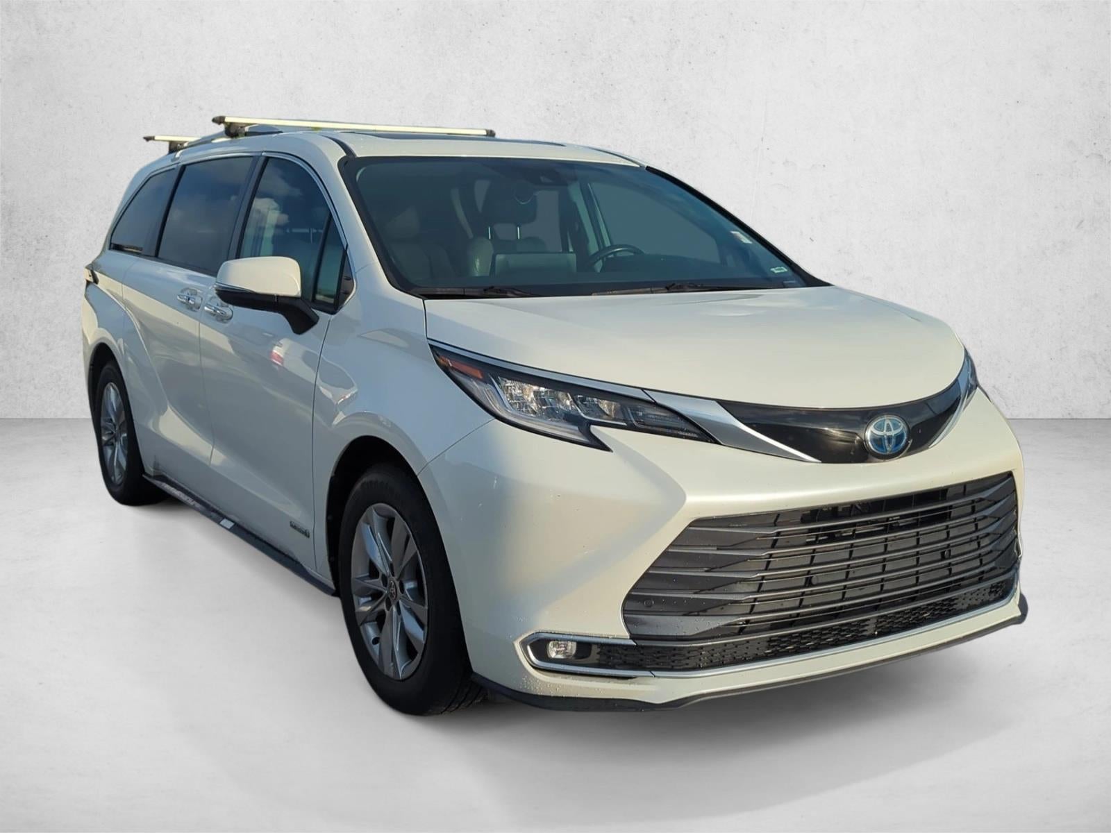 2021 Toyota Sienna Limited FWD 7-Passenger (GS)