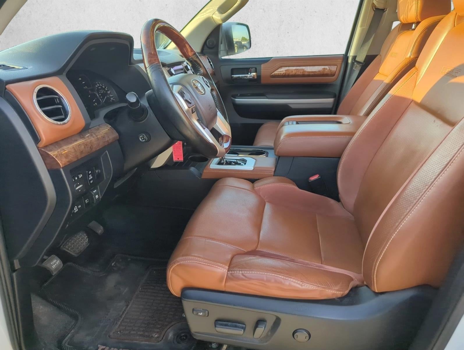 2018 Toyota Tundra 4WD 4WD 1794 Edition CrewMax 5.5' Bed 5.7L FFV (Natl)