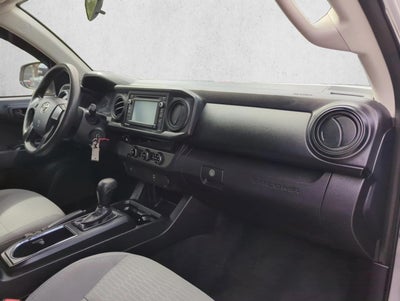 2017 Toyota Tacoma SR Double Cab 5' Bed I4 4x2 AT (GS)