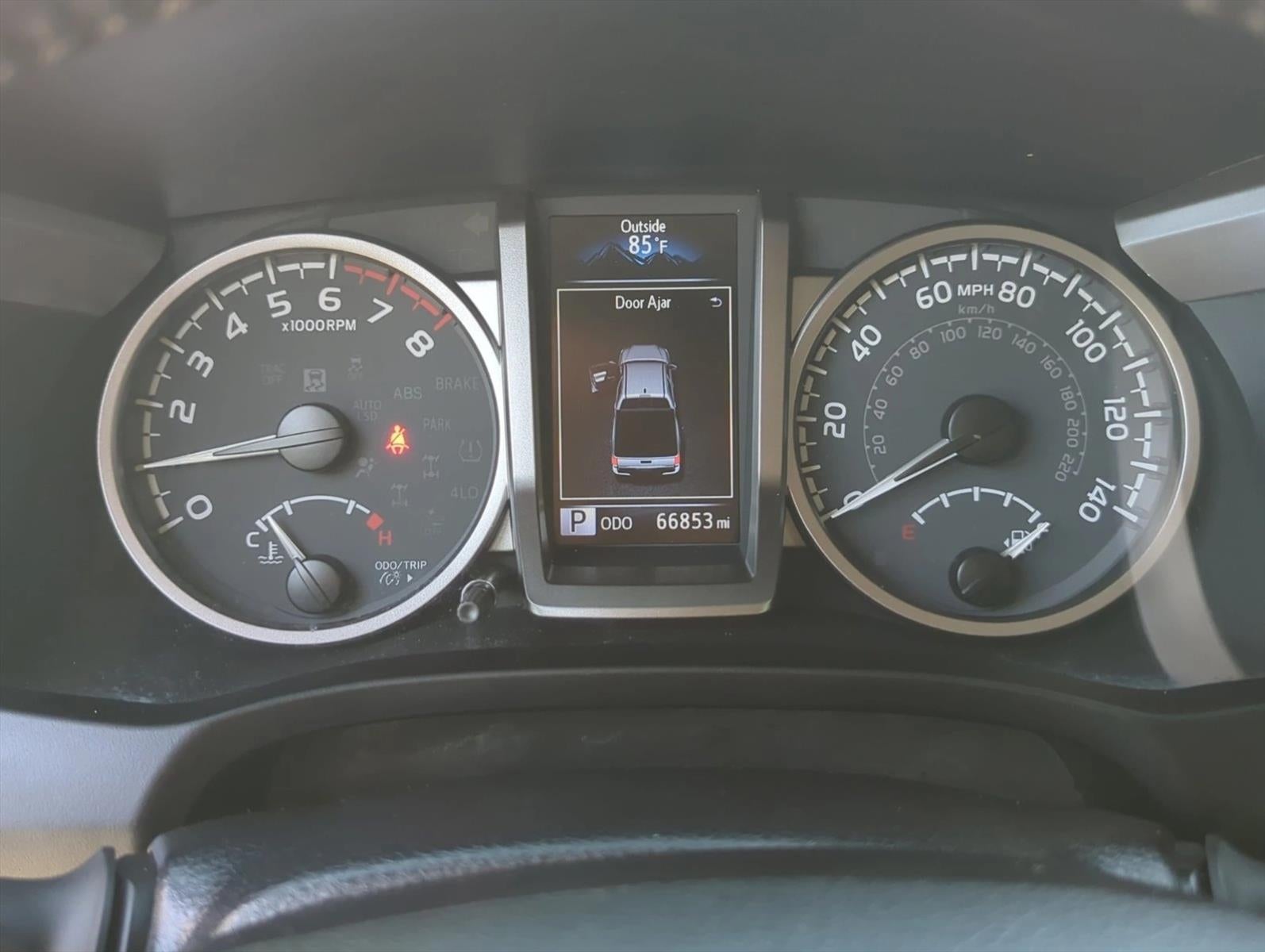 2021 Toyota Tacoma 2WD 2WD SR5 Double Cab 5' Bed V6 AT (GS)
