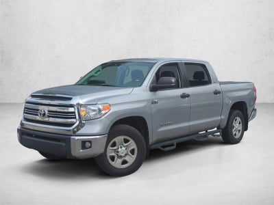 2017 Toyota Tundra 2WD 2WD SR5 CrewMax 5.5' Bed 5.7L FFV (SE)
