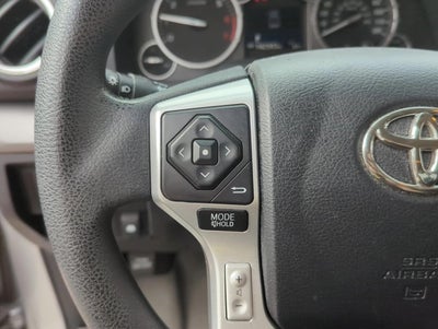 2017 Toyota Tundra 2WD 2WD SR5 CrewMax 5.5' Bed 5.7L FFV (SE)