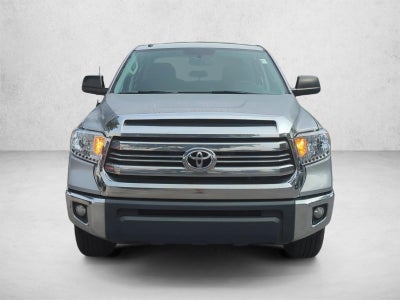2017 Toyota Tundra 2WD 2WD SR5 CrewMax 5.5' Bed 5.7L FFV (SE)