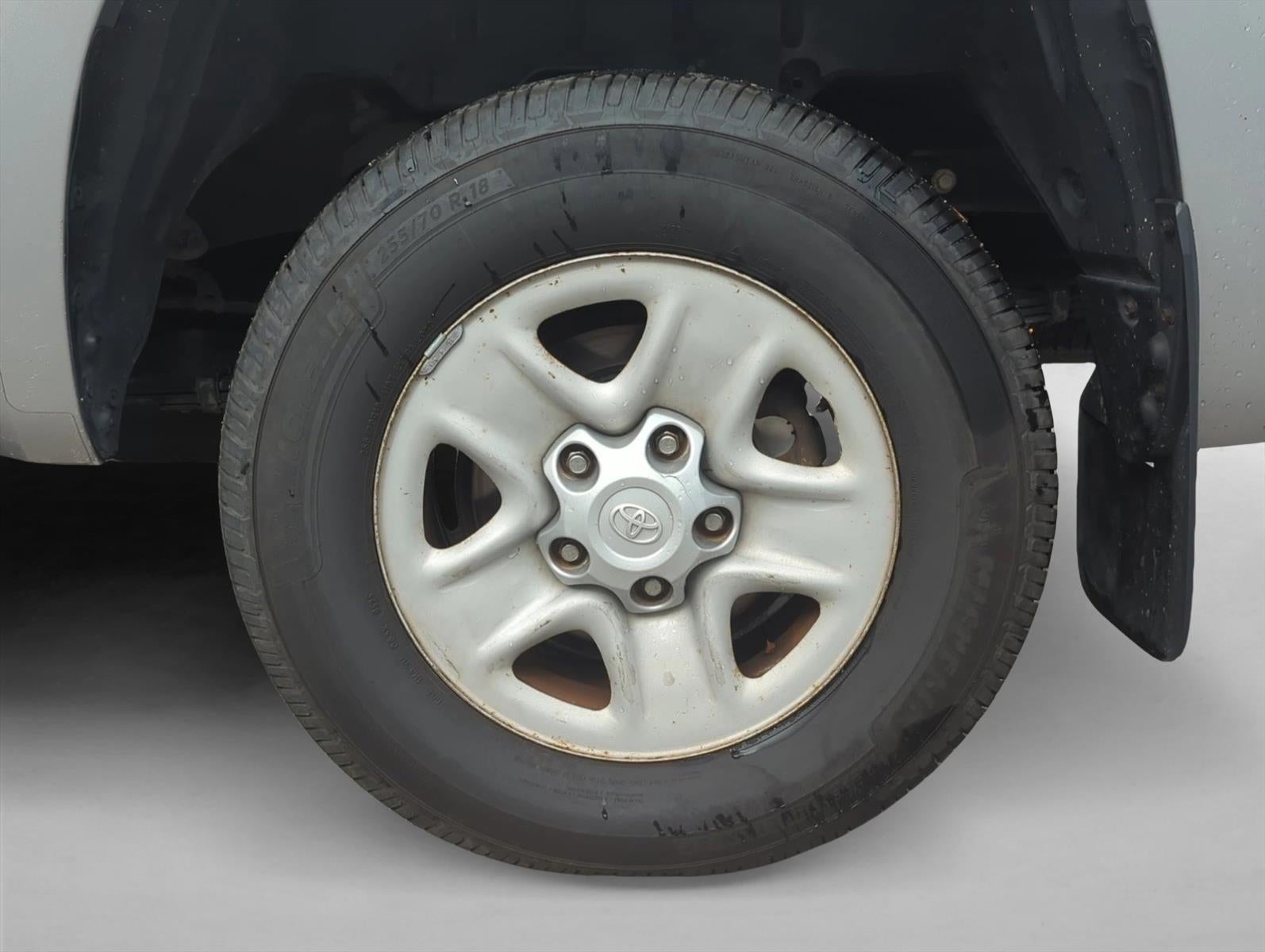 2017 Toyota Tundra 2WD 2WD SR5 CrewMax 5.5' Bed 5.7L FFV (SE)