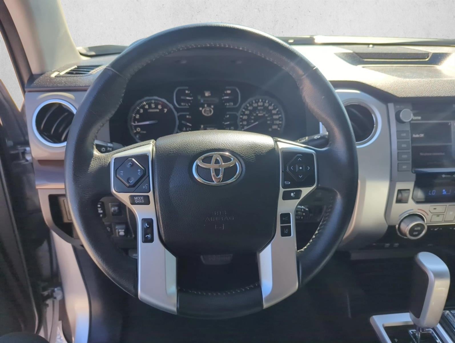 2021 Toyota Tundra 2WD 2WD Limited CrewMax 5.5' Bed 5.7L (GS)