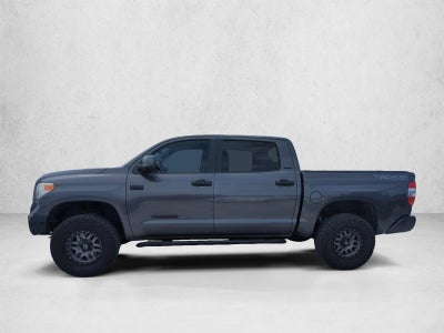 2017 Toyota Tundra 4WD 4WD Limited CrewMax 5.5' Bed 5.7L FFV (Natl)