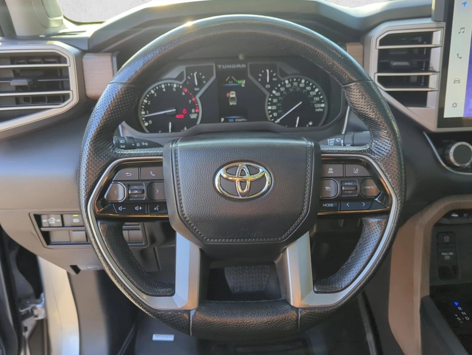 2022 Toyota Tundra 2WD 2WD Limited CrewMax 5.5' Bed (GS)