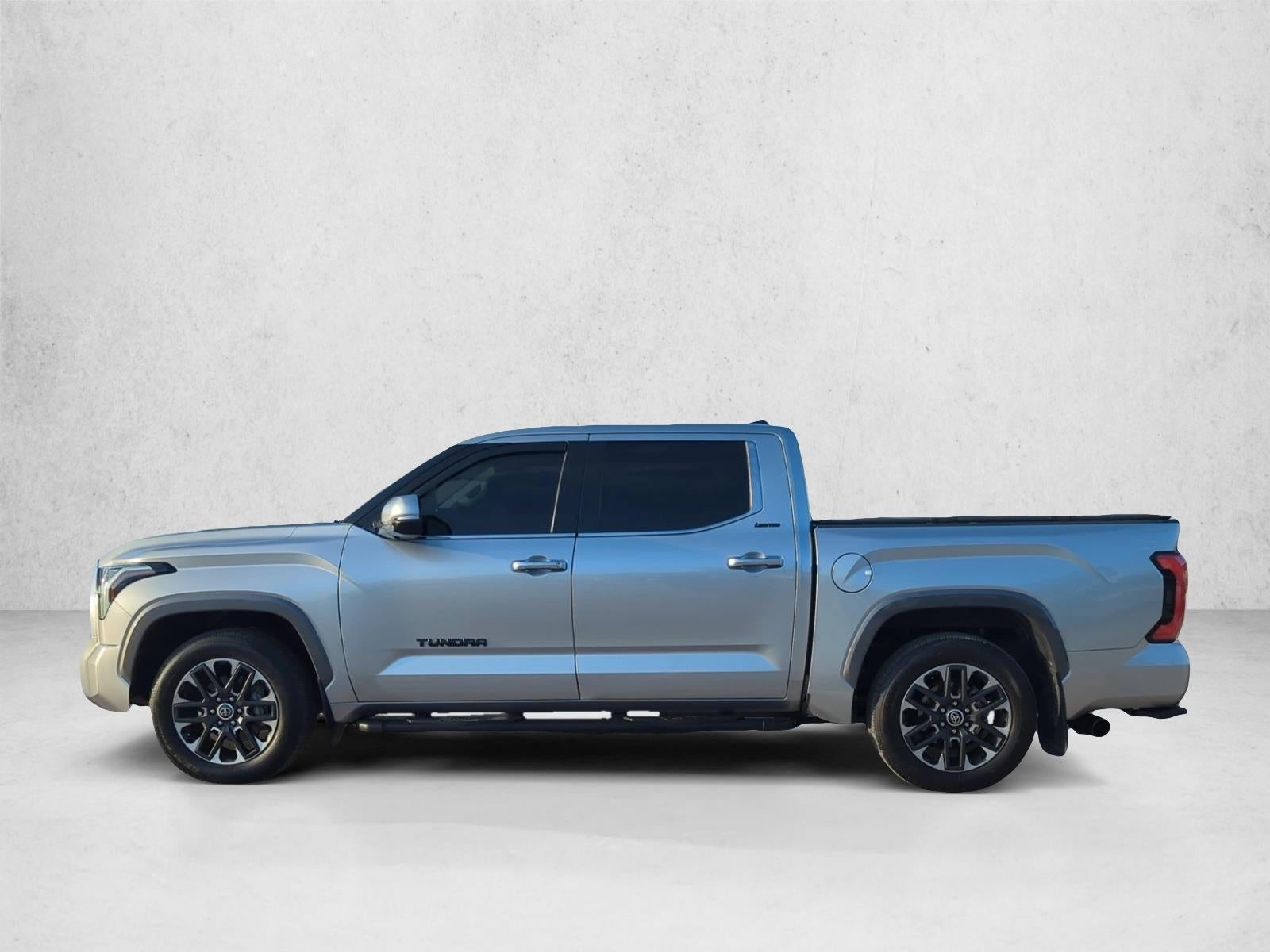 2022 Toyota Tundra 2WD 2WD Limited CrewMax 5.5' Bed (GS)