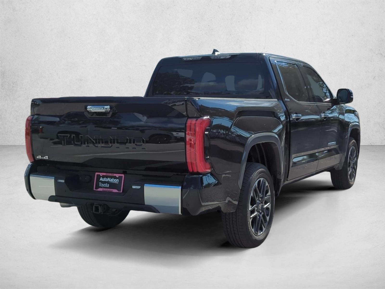 2025 Toyota Tundra 4WD 4WD Limited CrewMax 5.5' Bed (Natl)