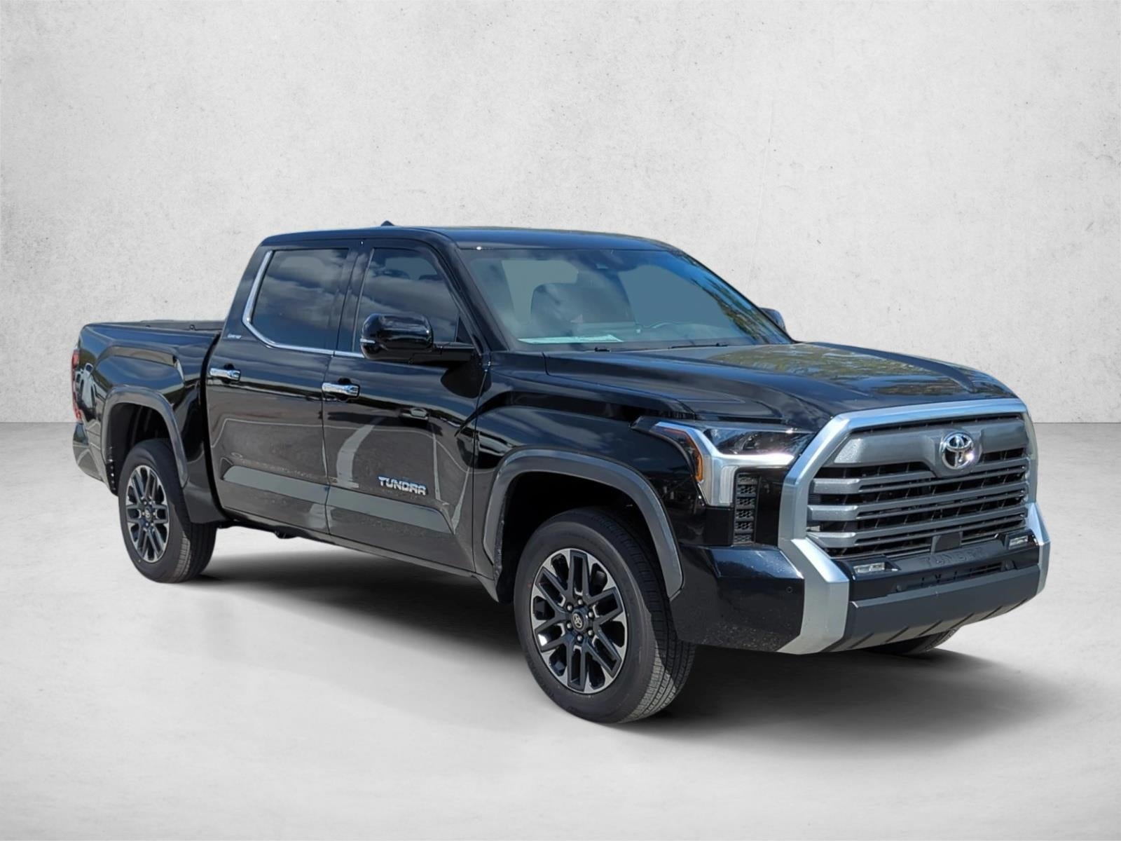 2025 Toyota Tundra 4WD 4WD Limited CrewMax 5.5' Bed (Natl)