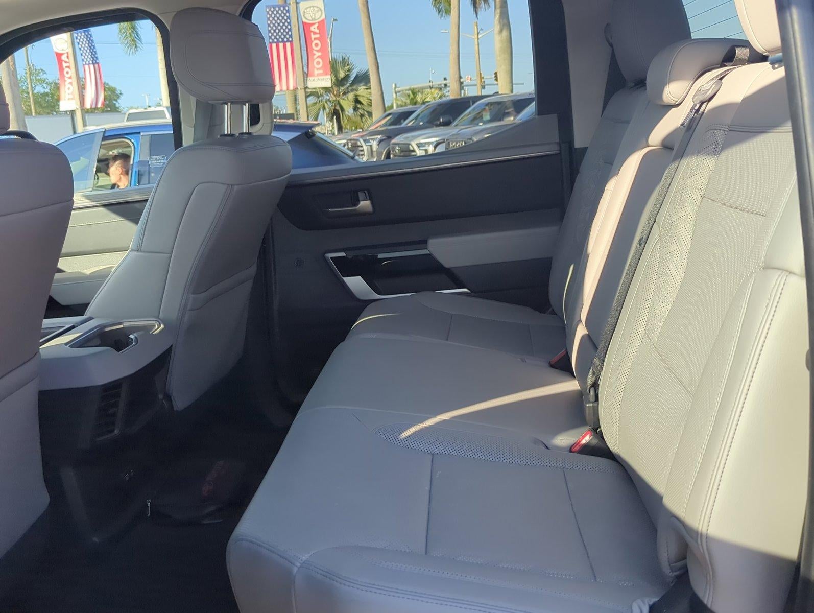 2023 Toyota Tundra 2WD 2WD Limited Hybrid CrewMax 5.5' Bed (Natl)