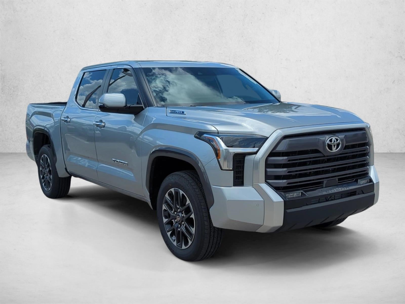 2026 Toyota Tundra 4WD 4WD Limited Hybrid CrewMax 5.5' Bed (Natl)