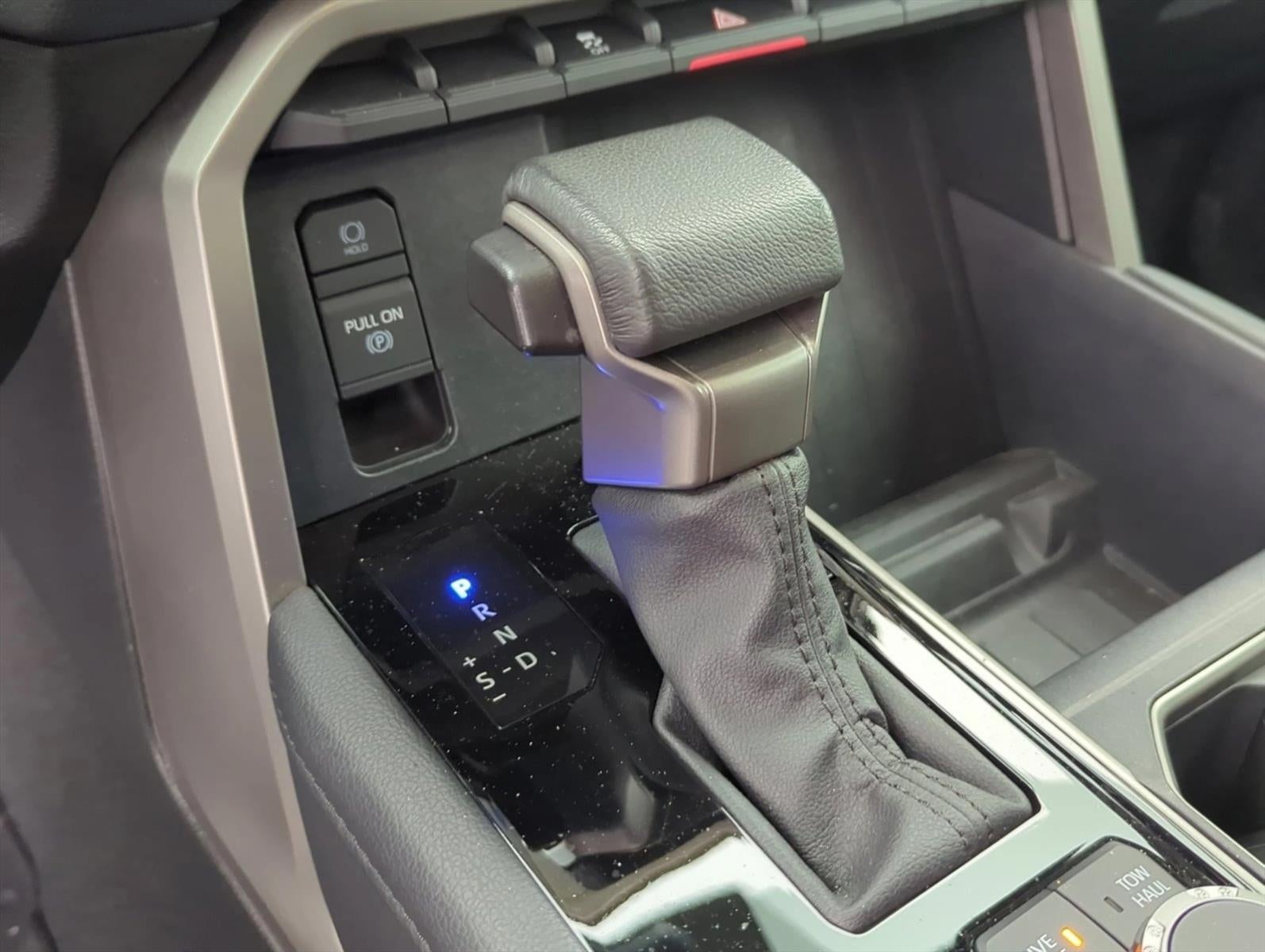 2024 Toyota Tundra 4WD 4WD Limited Hybrid CrewMax 5.5' Bed (Natl)