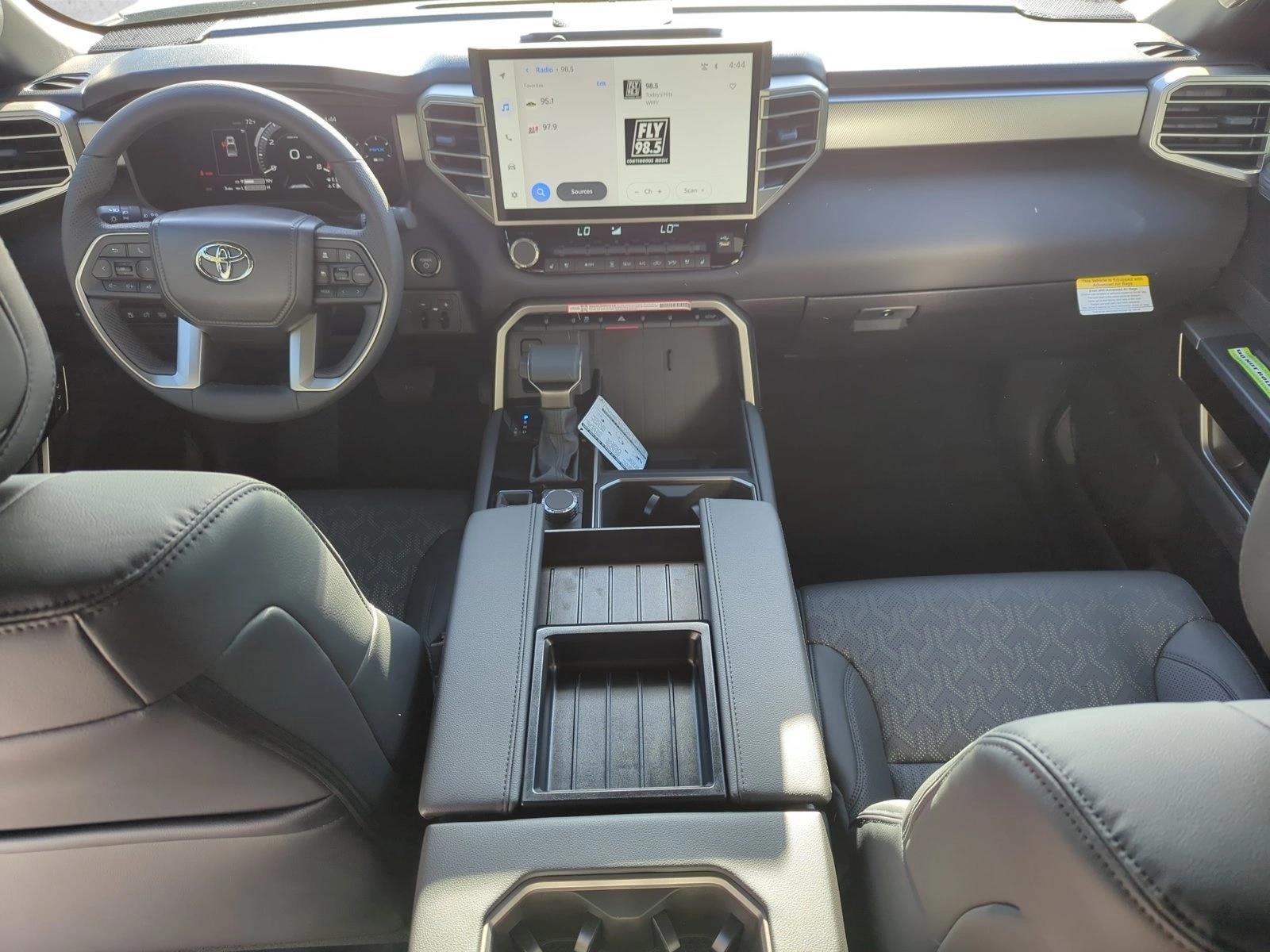 2025 Toyota Tundra 4WD 4WD Limited Hybrid CrewMax 5.5' Bed (Natl)