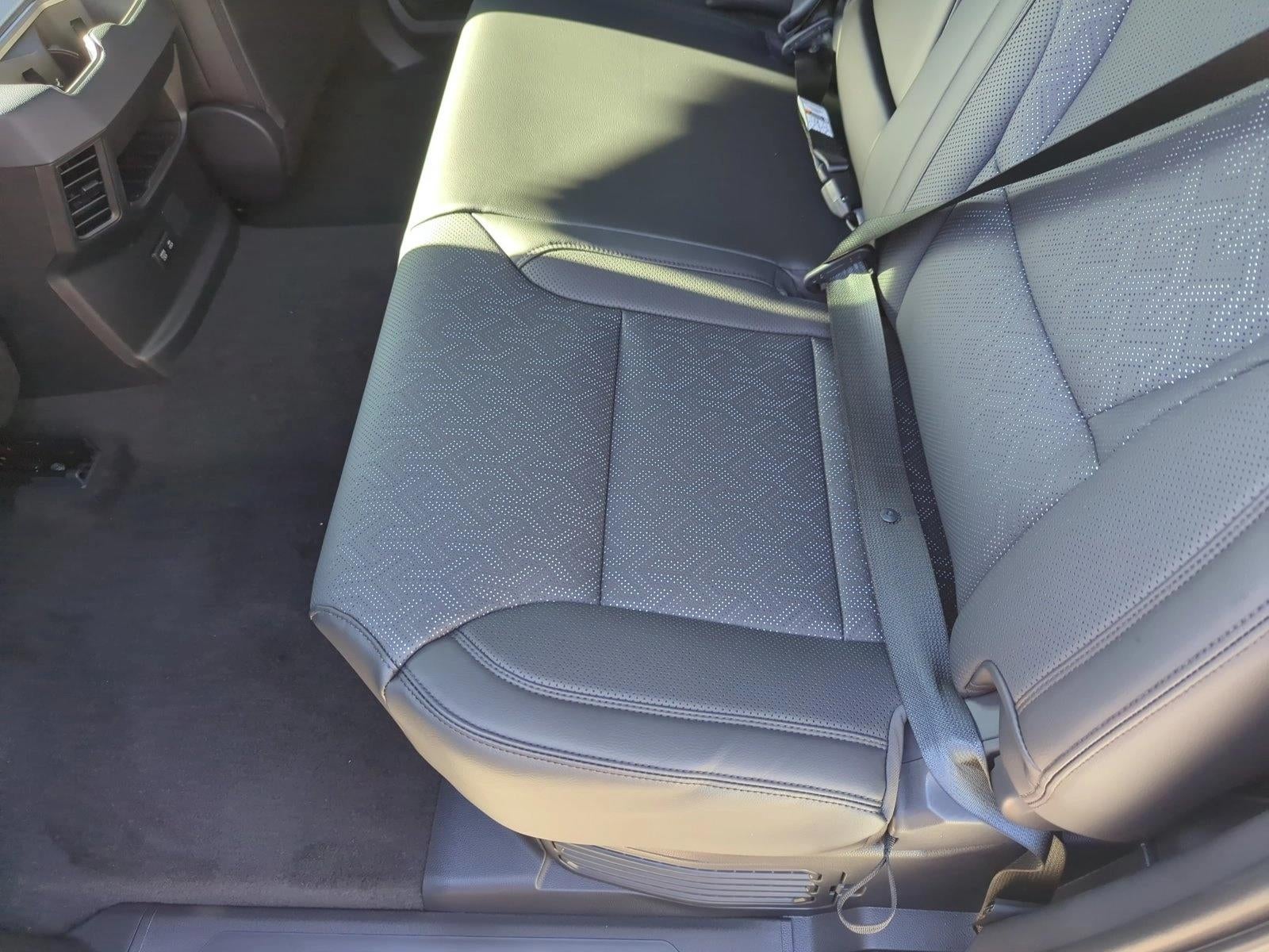 2025 Toyota Tundra 4WD 4WD Limited Hybrid CrewMax 5.5' Bed (Natl)