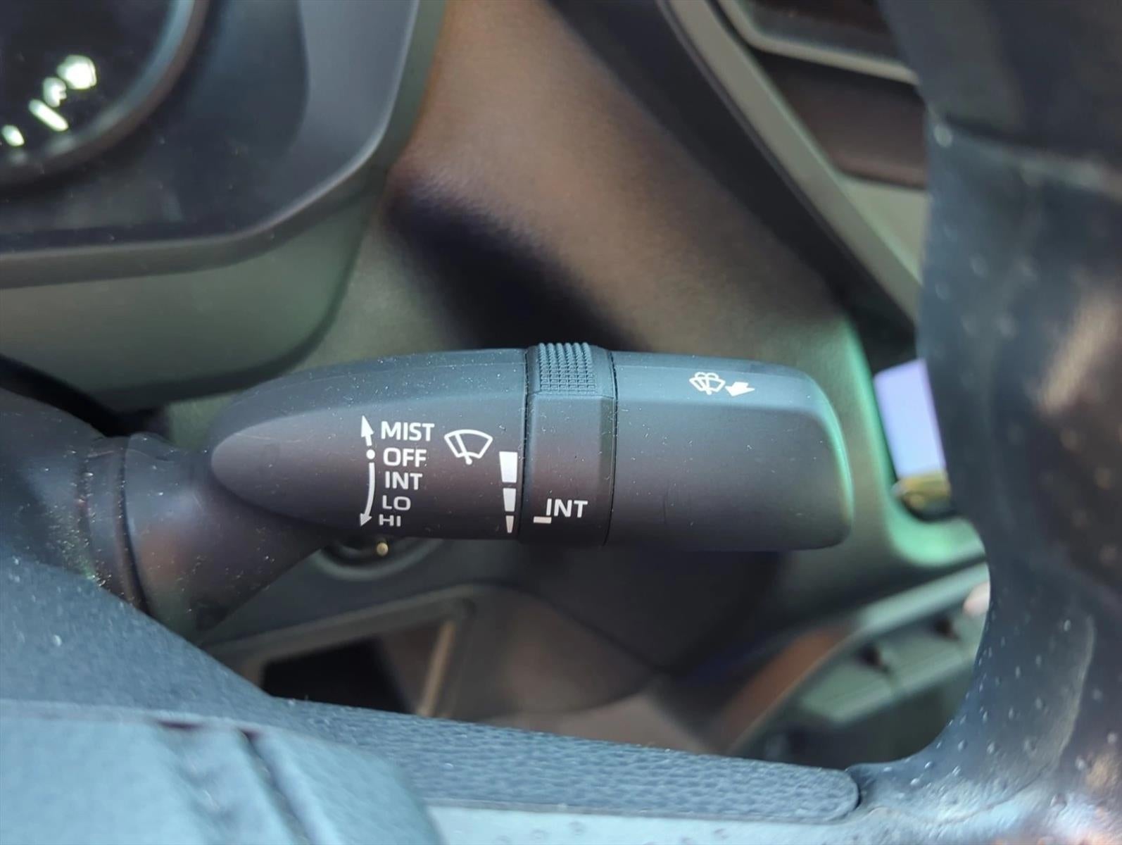 2025 Toyota Tundra 4WD 4WD SR CrewMax 5.5' Bed (Natl)
