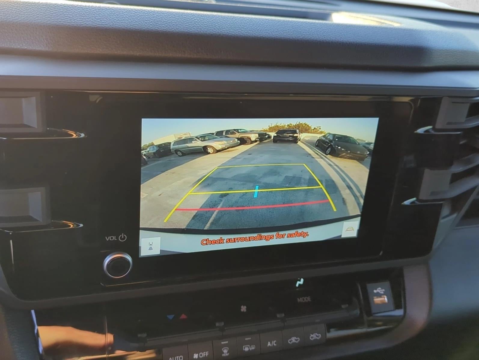 2025 Toyota Tundra 4WD 4WD SR CrewMax 5.5' Bed (Natl)