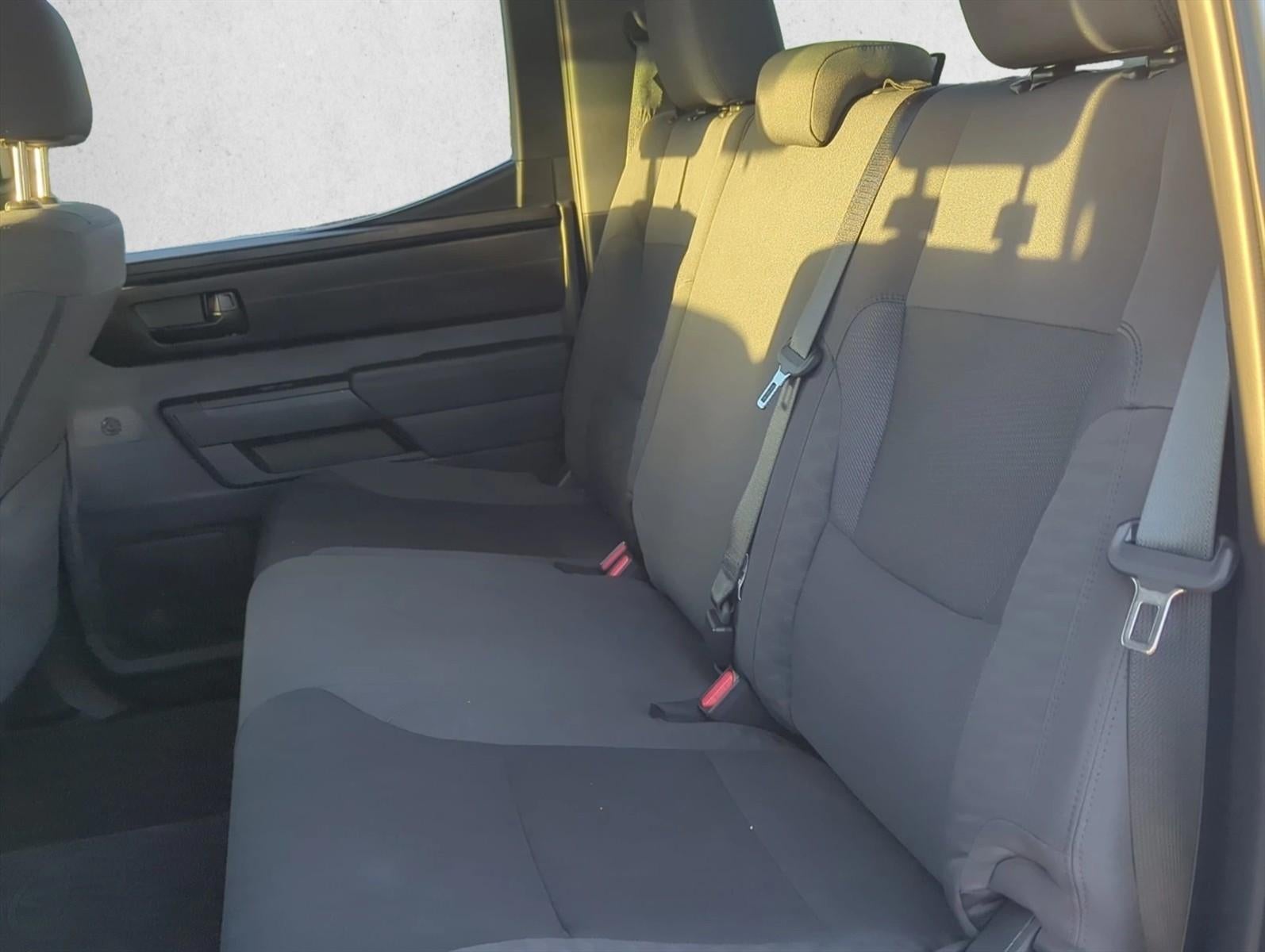 2025 Toyota Tundra 4WD 4WD SR CrewMax 5.5' Bed (Natl)