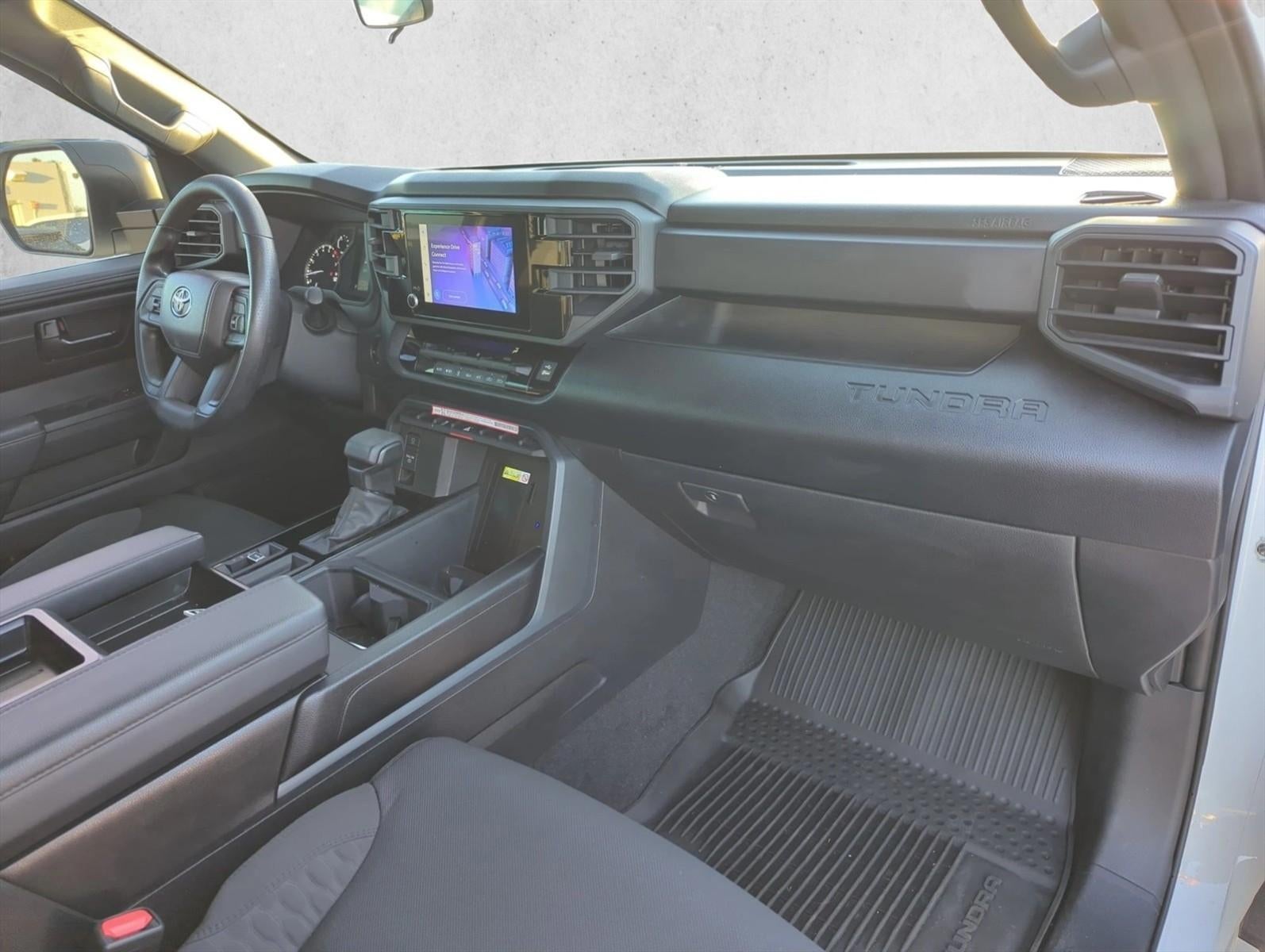 2025 Toyota Tundra 4WD 4WD SR CrewMax 5.5' Bed (Natl)