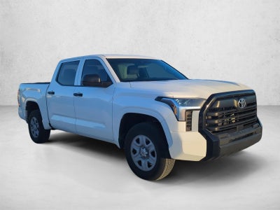 2025 Toyota Tundra 4WD 4WD SR CrewMax 5.5' Bed (Natl)