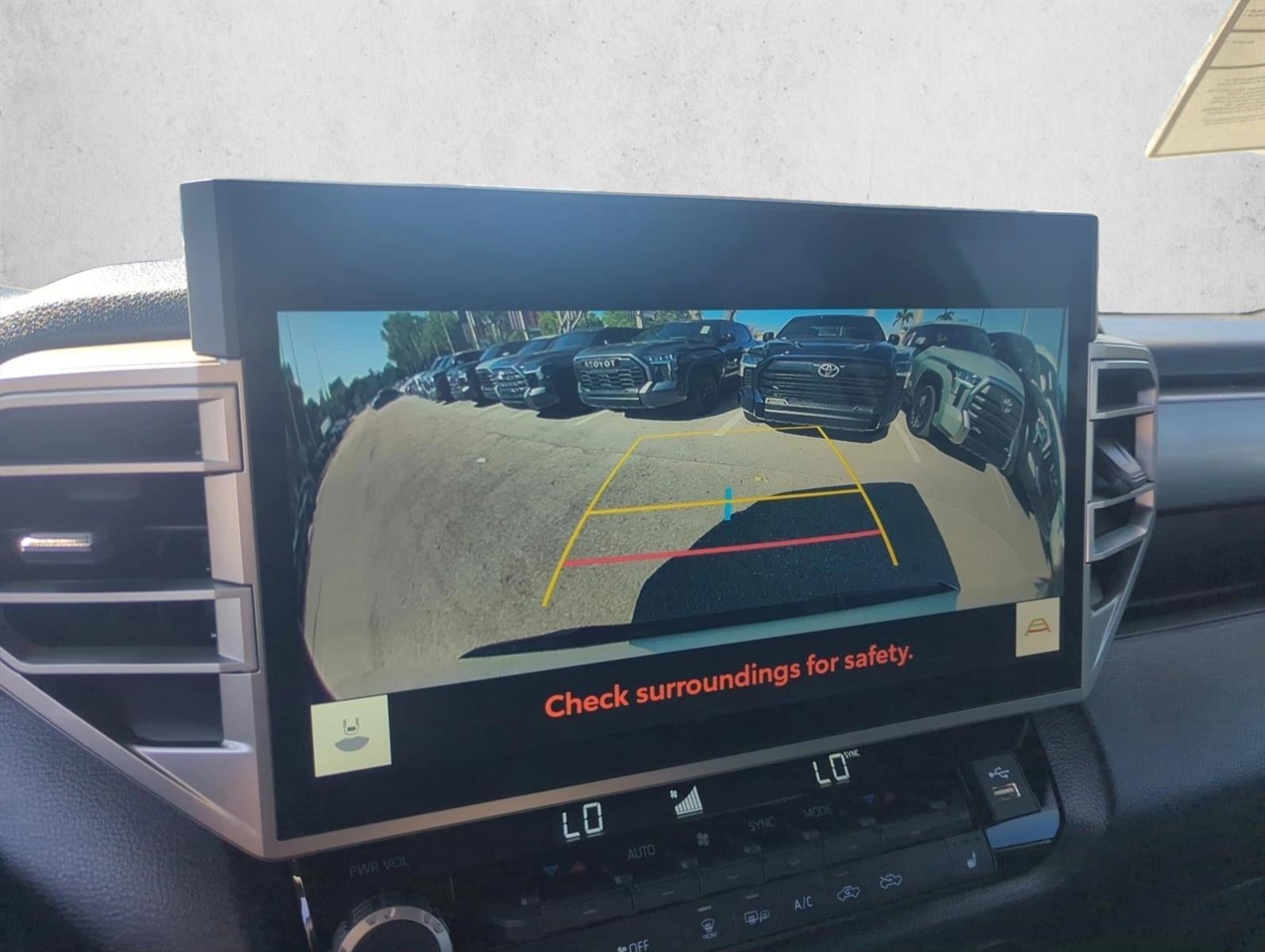 2025 Toyota Tundra 2WD 2WD SR5 CrewMax 5.5' Bed (SE)