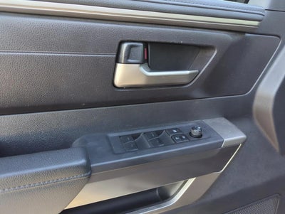 2022 Toyota Tundra 2WD 2WD SR5 CrewMax 5.5' Bed (Natl)
