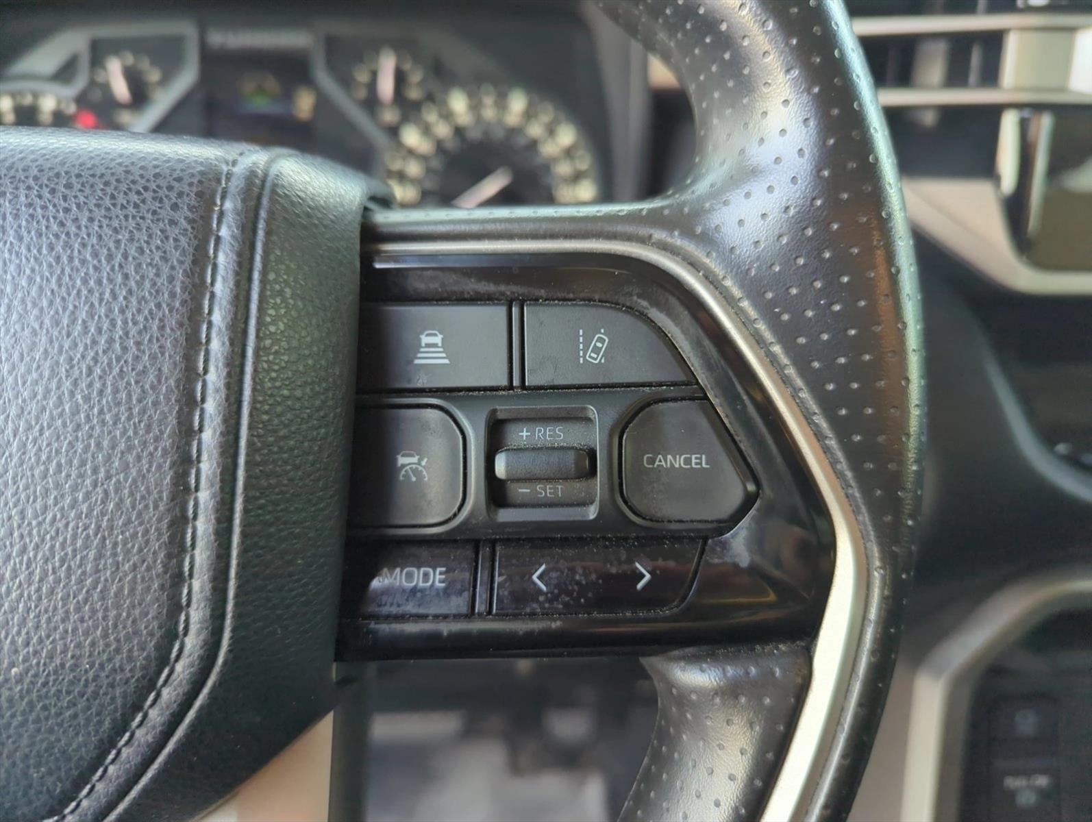 2022 Toyota Tundra 2WD 2WD SR5 CrewMax 5.5' Bed (Natl)