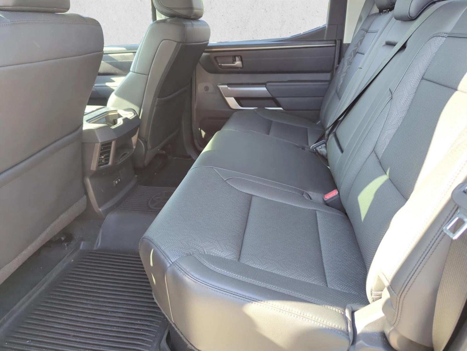 2024 Toyota Tundra 2WD 2WD SR5 CrewMax 5.5' Bed (Natl)