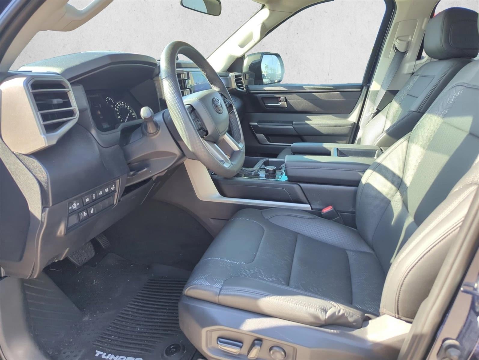 2024 Toyota Tundra 2WD 2WD SR5 CrewMax 5.5' Bed (Natl)