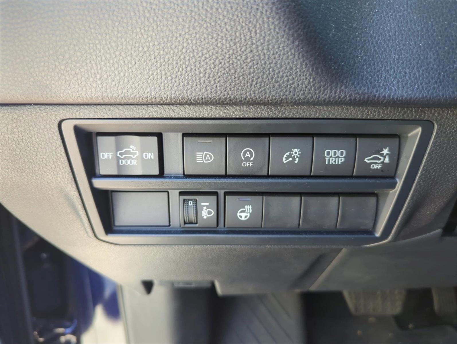 2024 Toyota Tundra 2WD 2WD SR5 CrewMax 5.5' Bed (Natl)