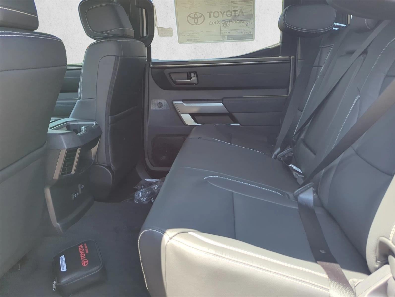 2026 Toyota Tundra 4WD 4WD SR5 CrewMax 5.5' Bed (SE)