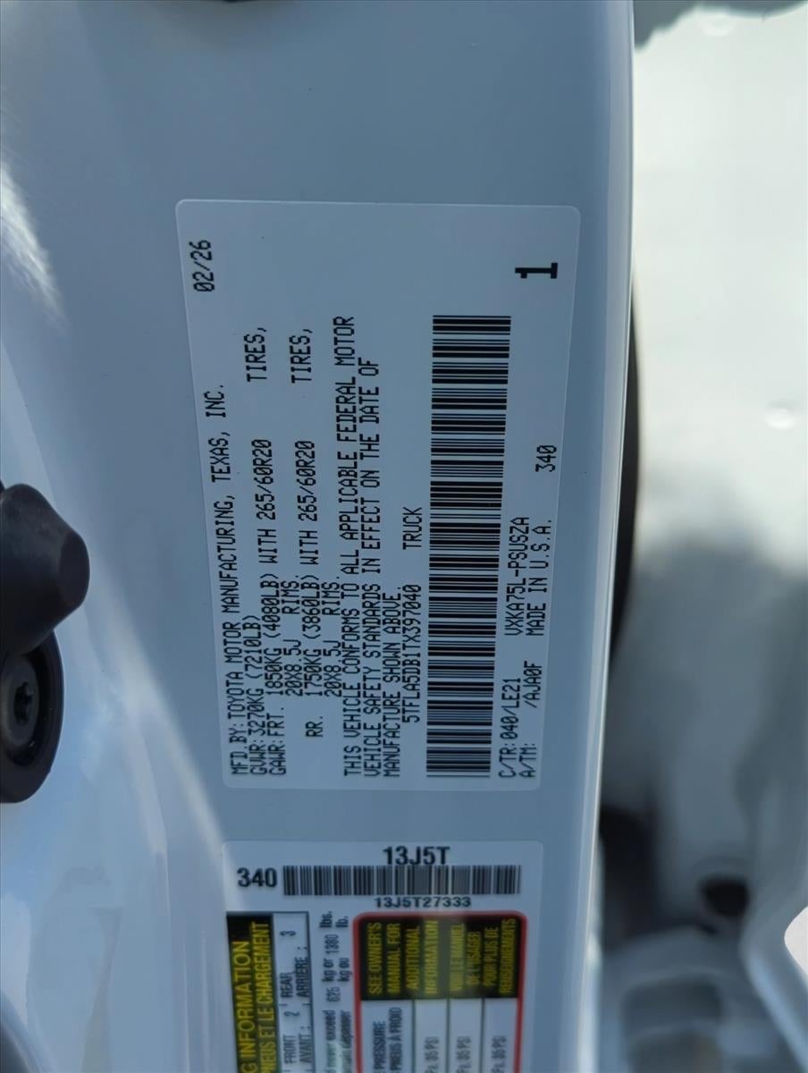 2026 Toyota Tundra 4WD 4WD SR5 CrewMax 5.5' Bed (SE)