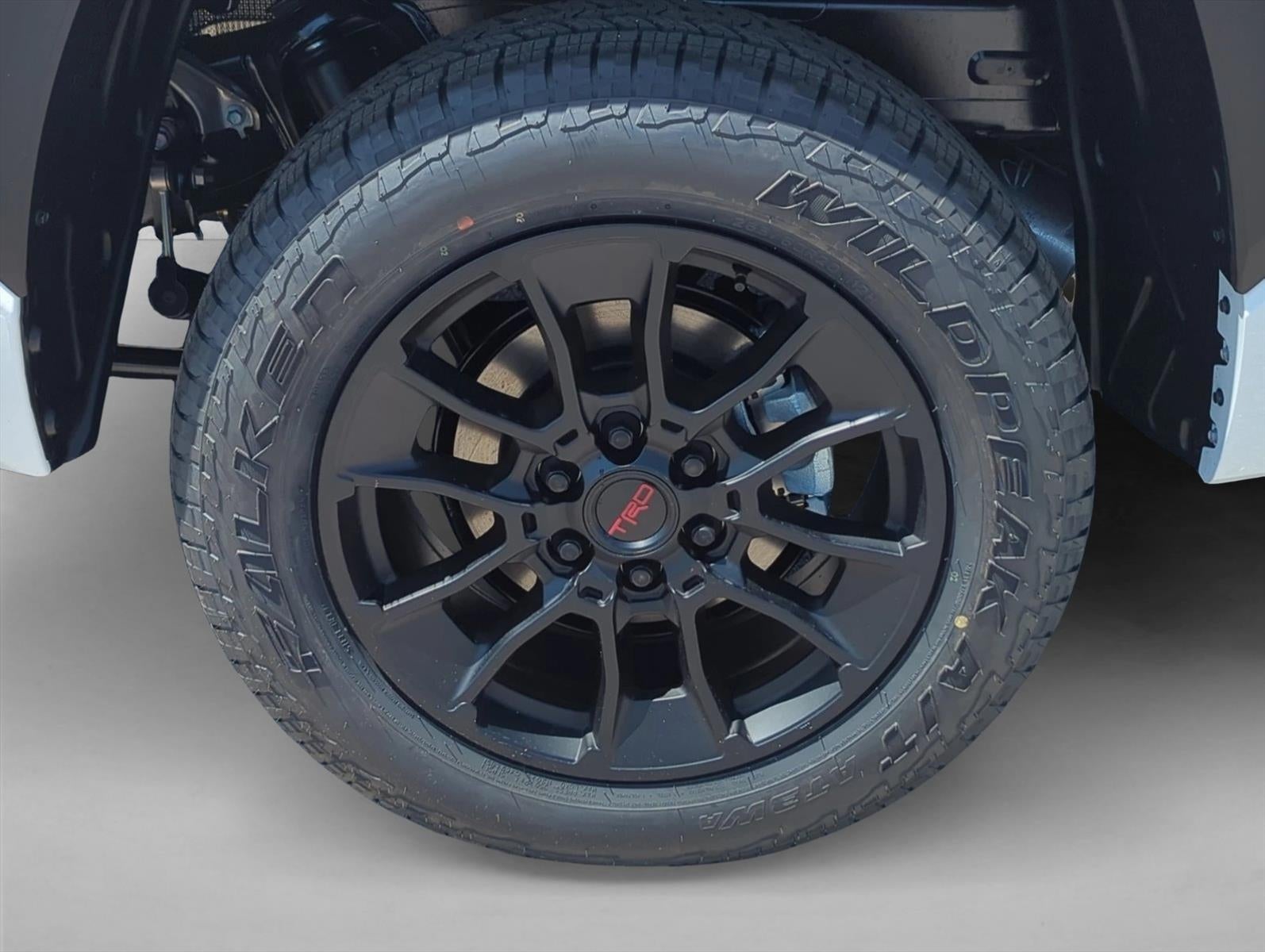 2026 Toyota Tundra 4WD 4WD SR5 CrewMax 5.5' Bed (SE)