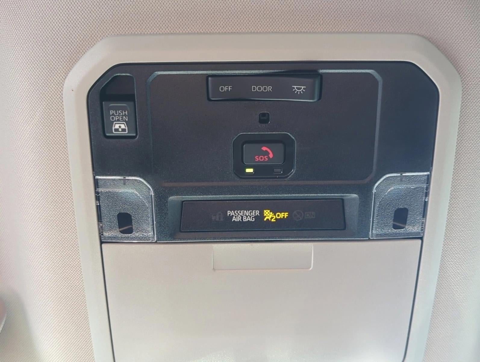 2024 Toyota Tundra 4WD 4WD SR5 CrewMax 5.5' Bed (SE)