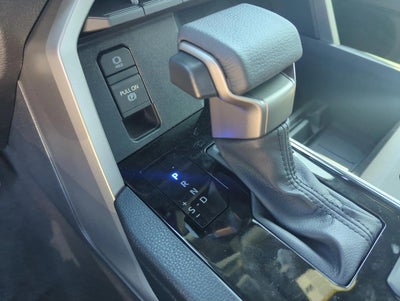 2026 Toyota Tundra 4WD 4WD SR5 CrewMax 5.5' Bed (SE)
