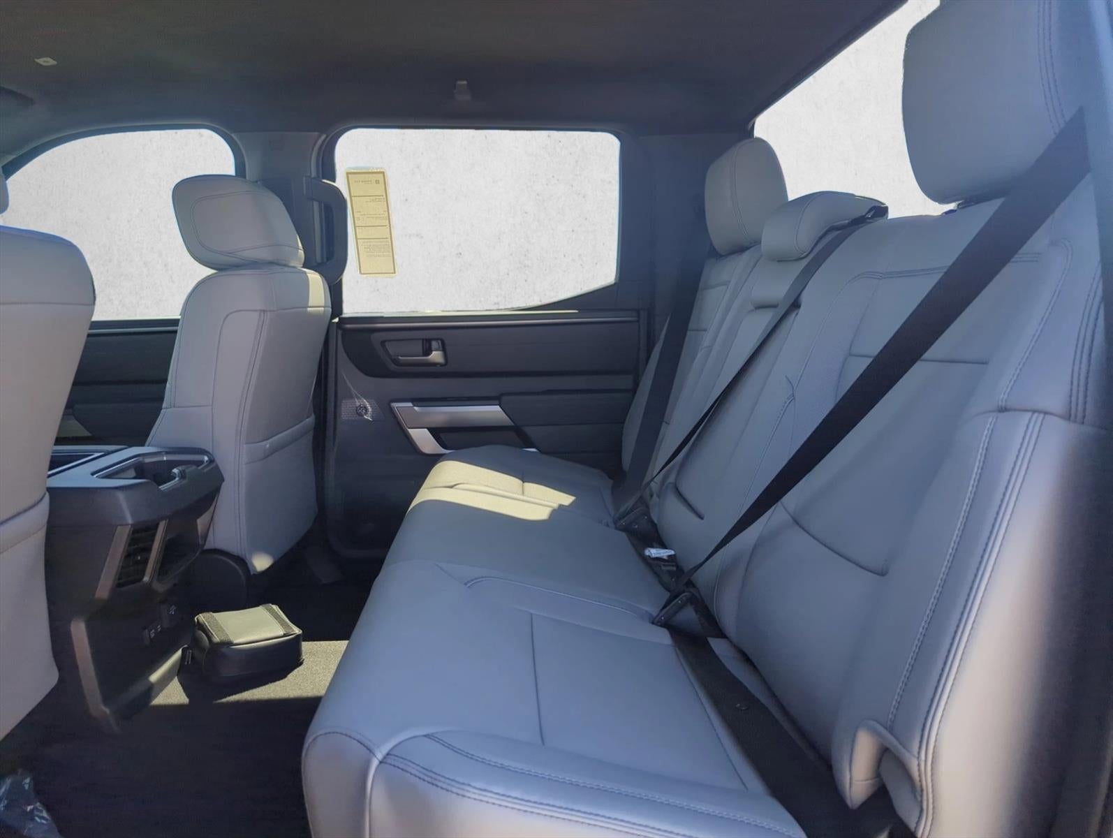 2026 Toyota Tundra 4WD 4WD SR5 CrewMax 5.5' Bed (SE)