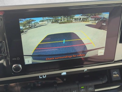 2025 Toyota Tundra 4WD 4WD SR5 CrewMax 5.5' Bed (SE)