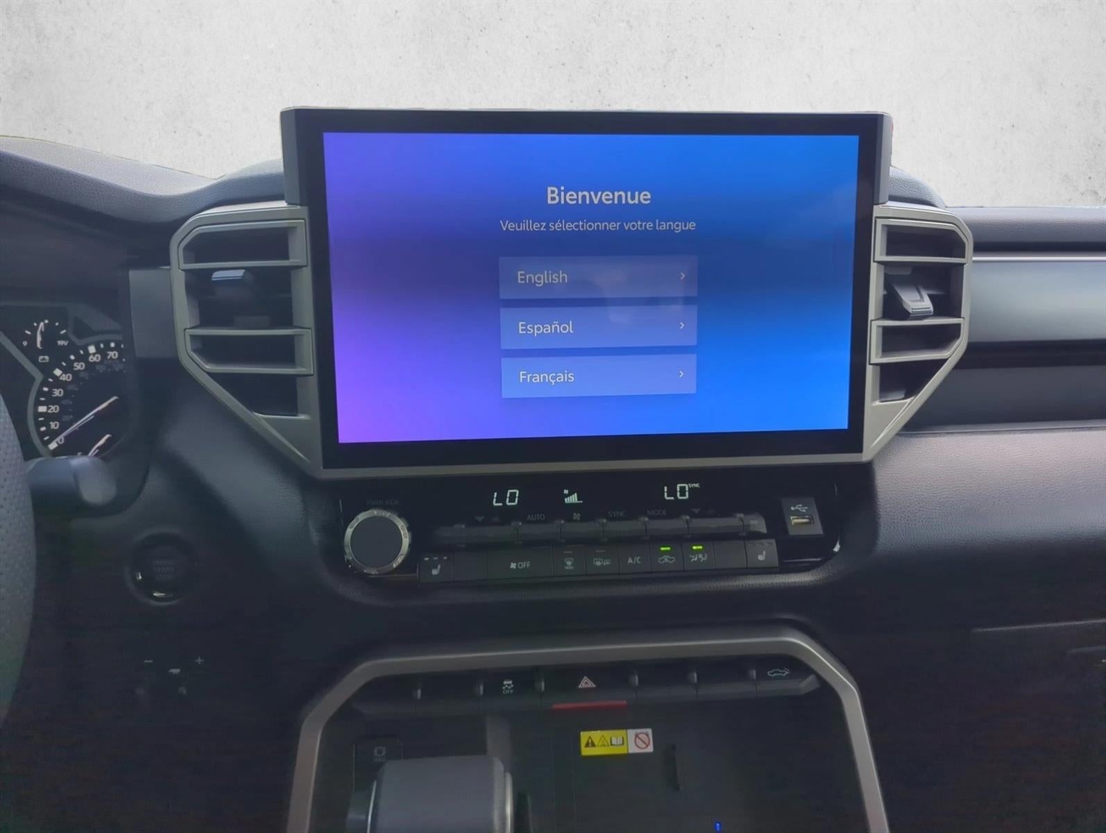 2026 Toyota Tundra 4WD 4WD SR5 CrewMax 5.5' Bed (SE)