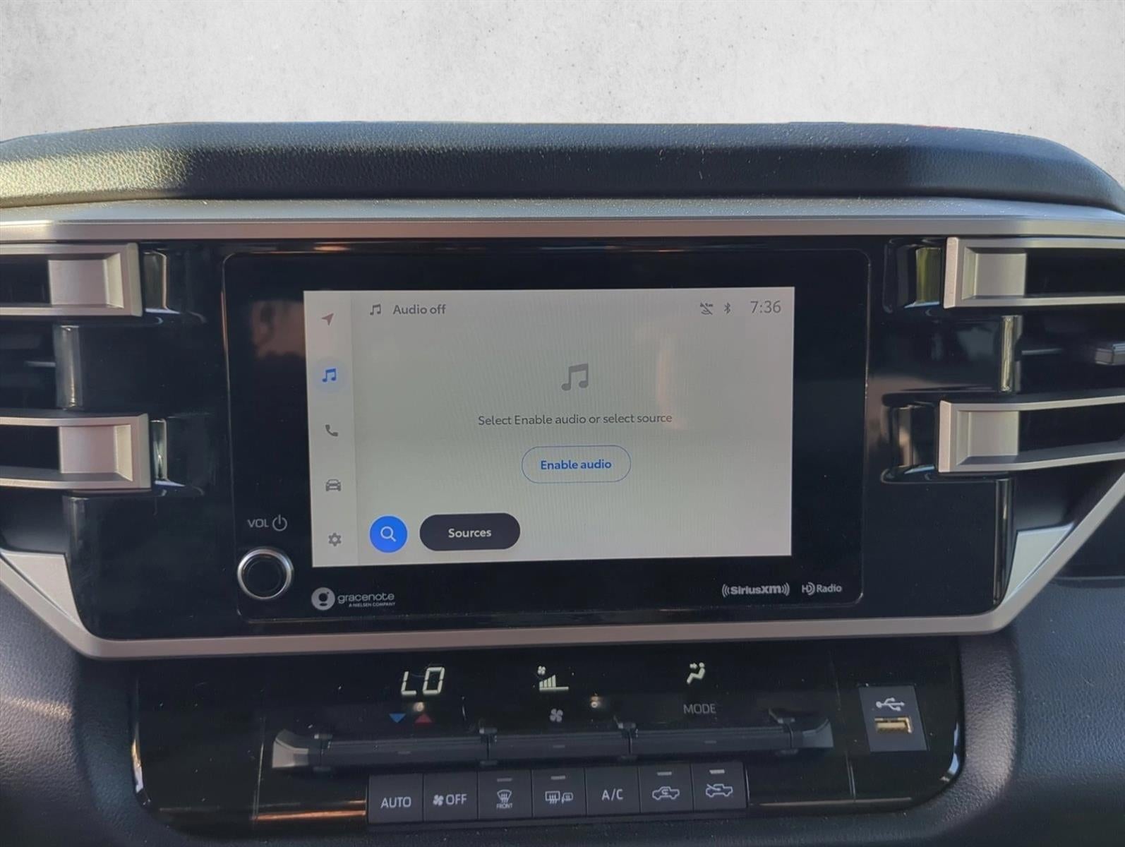 2022 Toyota Tundra 4WD 4WD SR5 CrewMax 5.5' Bed (SE)